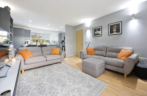 Photo 7- click for photo gallery